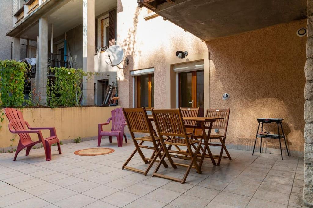 Appartamento L'Ainstant Bellegarde-sur-Valserine Esterno foto